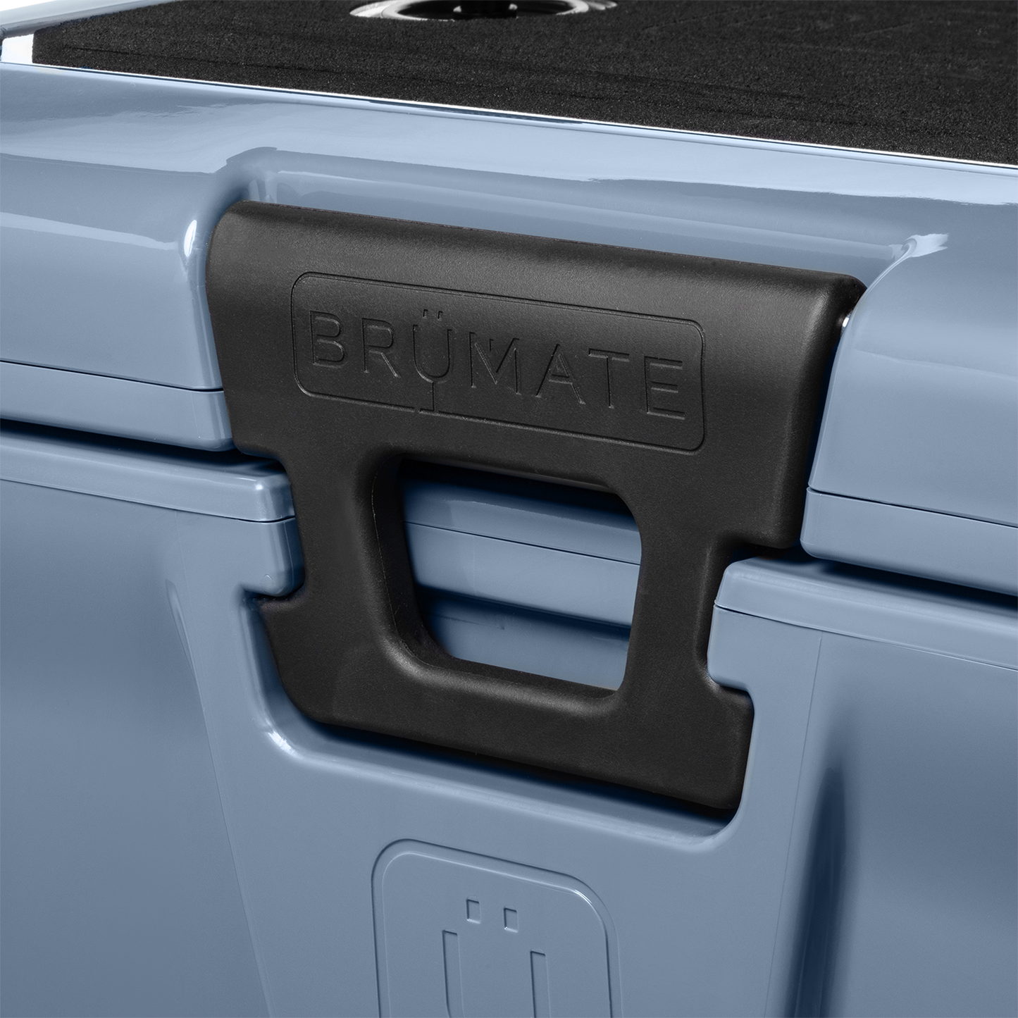 brutank-20qt-c8 BruTank-20-Denim-Latch.png