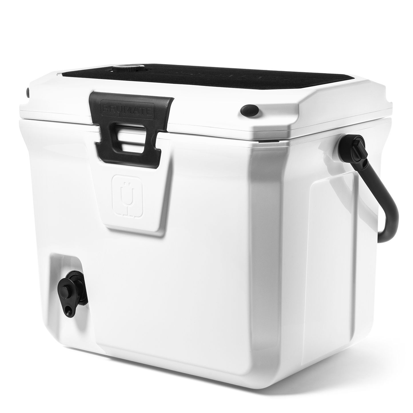 brutank-20qt-c8 BruTank-20-IceWhite-Angled.png